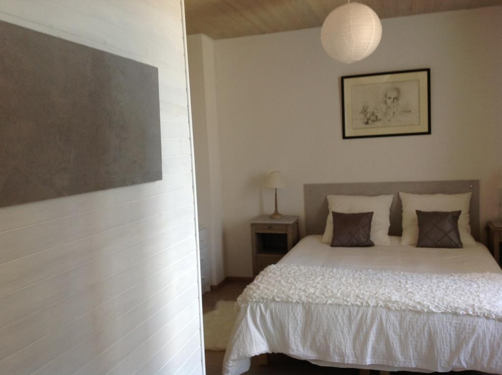 La Maison De Maidara Bed & Breakfast Olby Bilik gambar