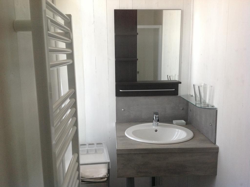 La Maison De Maidara Bed & Breakfast Olby Bilik gambar